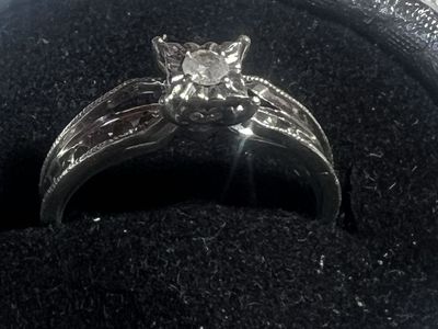 Diamond Ring, Silver Toned, Unique Band Design