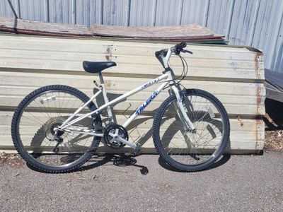 Girls mountain bike