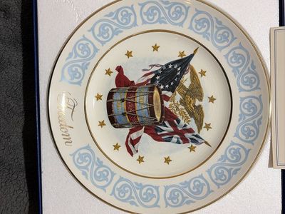 Collector's Plate "Freedom" American Heritage Collection by Edwin M. Knowles - Limited Edition