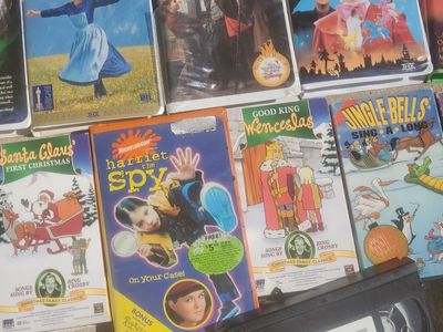 Bundle of Kids / Family VHS Tapes