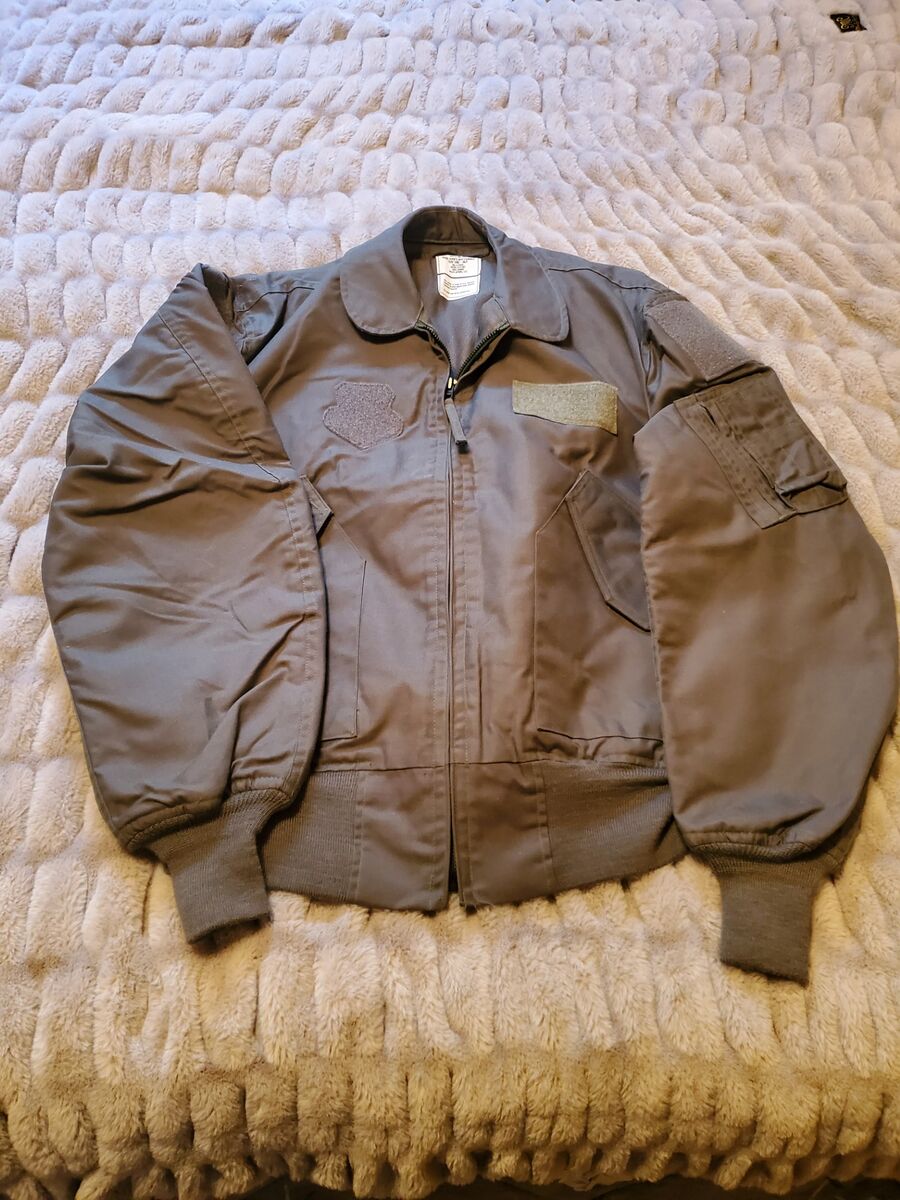 New U.S.A.F. Flight Jacket (NOMEX) men's size large