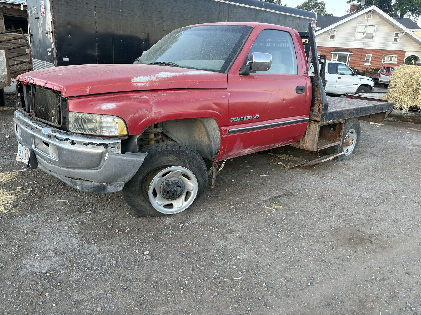 1996 dodge 4x4 Dana axles , flatbed