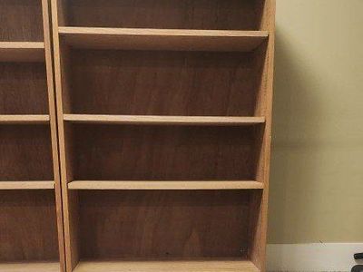 4x Oak & Oak Veneer Shelves