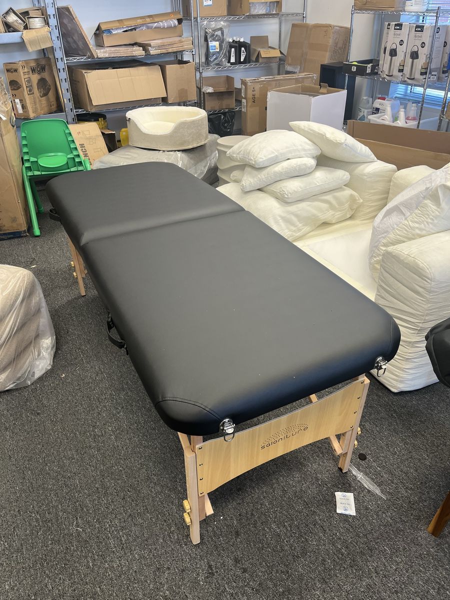 Saloniture Portable Massage Table Black with Adjustable Wood Legs and Carry Bag