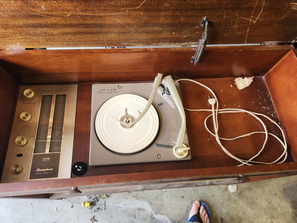 philco stero cabinet