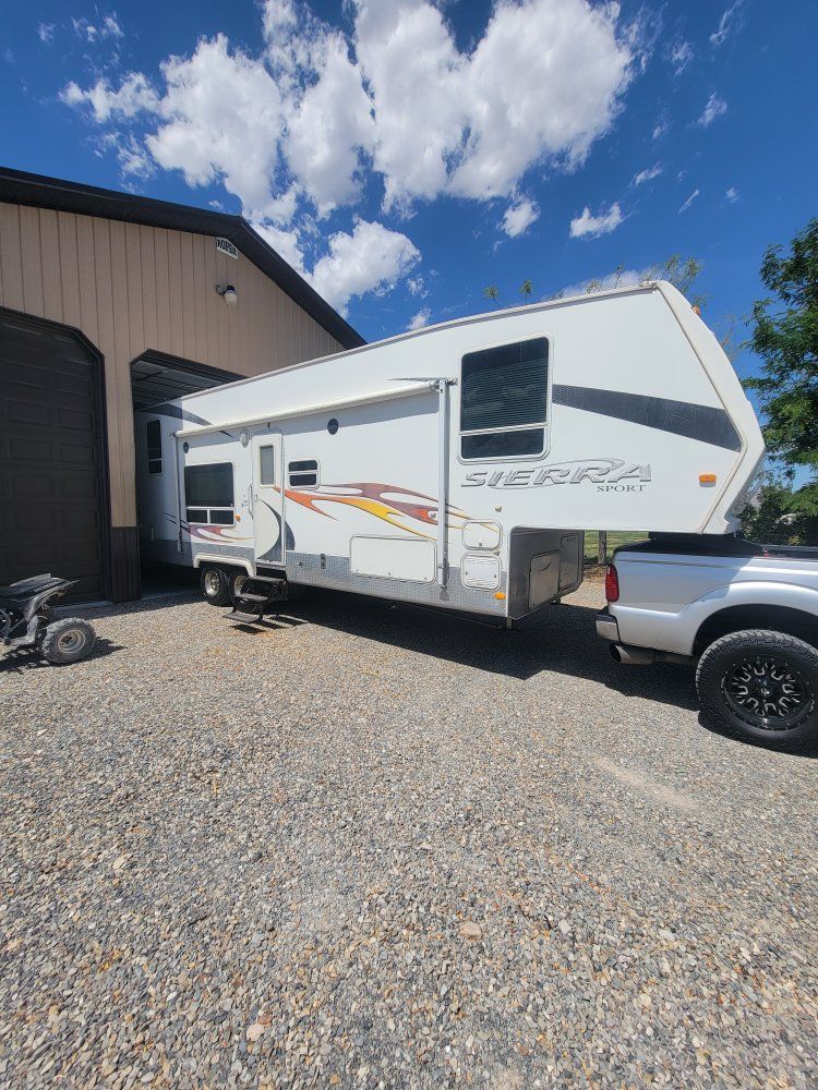 2007 Forrest River Sierra Sport F32sp