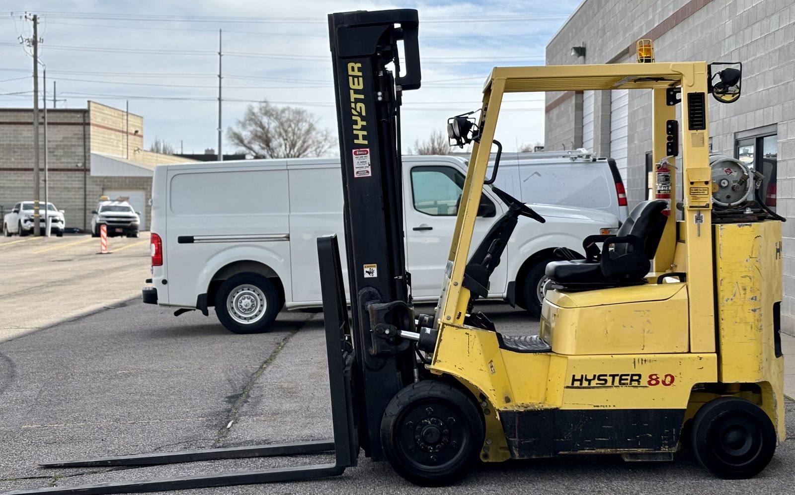 Hyster Forklift 8000LB Lifting Capacity Fork Lift