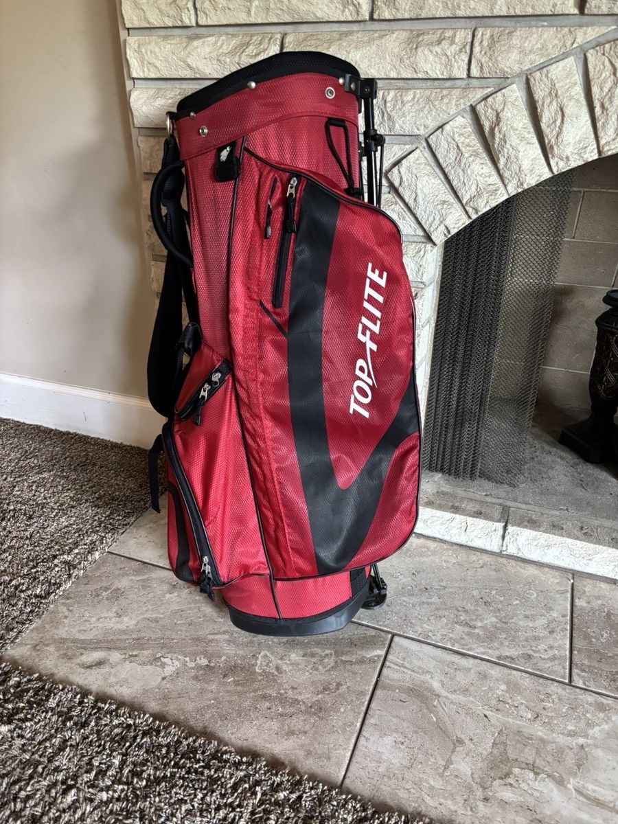 It’s a top flite golf bag