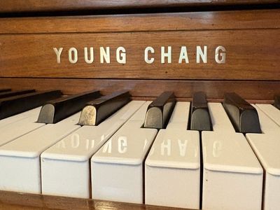 Rare Young Chang Studio Upright Console