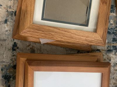 Wood picture frames