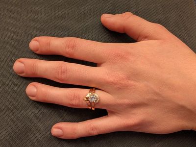Elegant 18k Rose Gold Engagement & Wedding Band Set