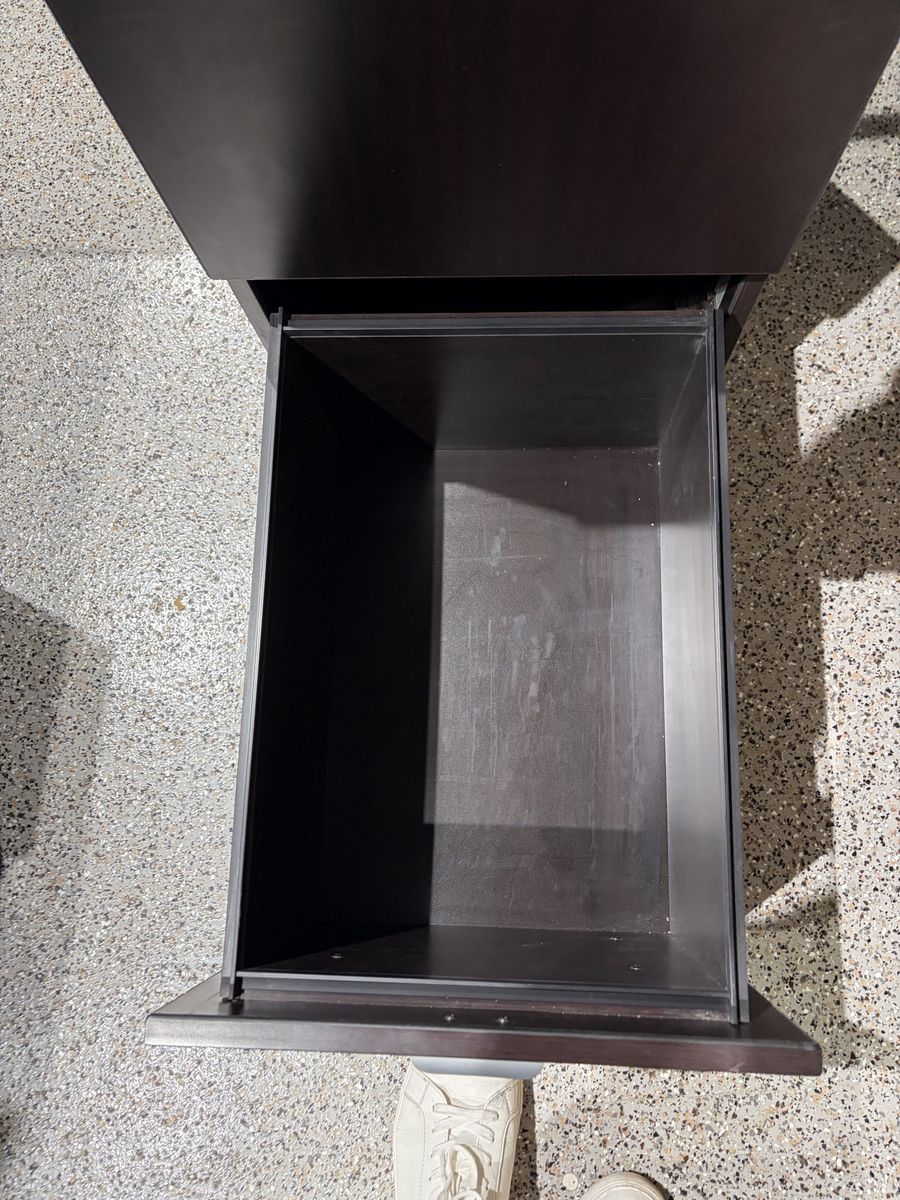 Main image 5
