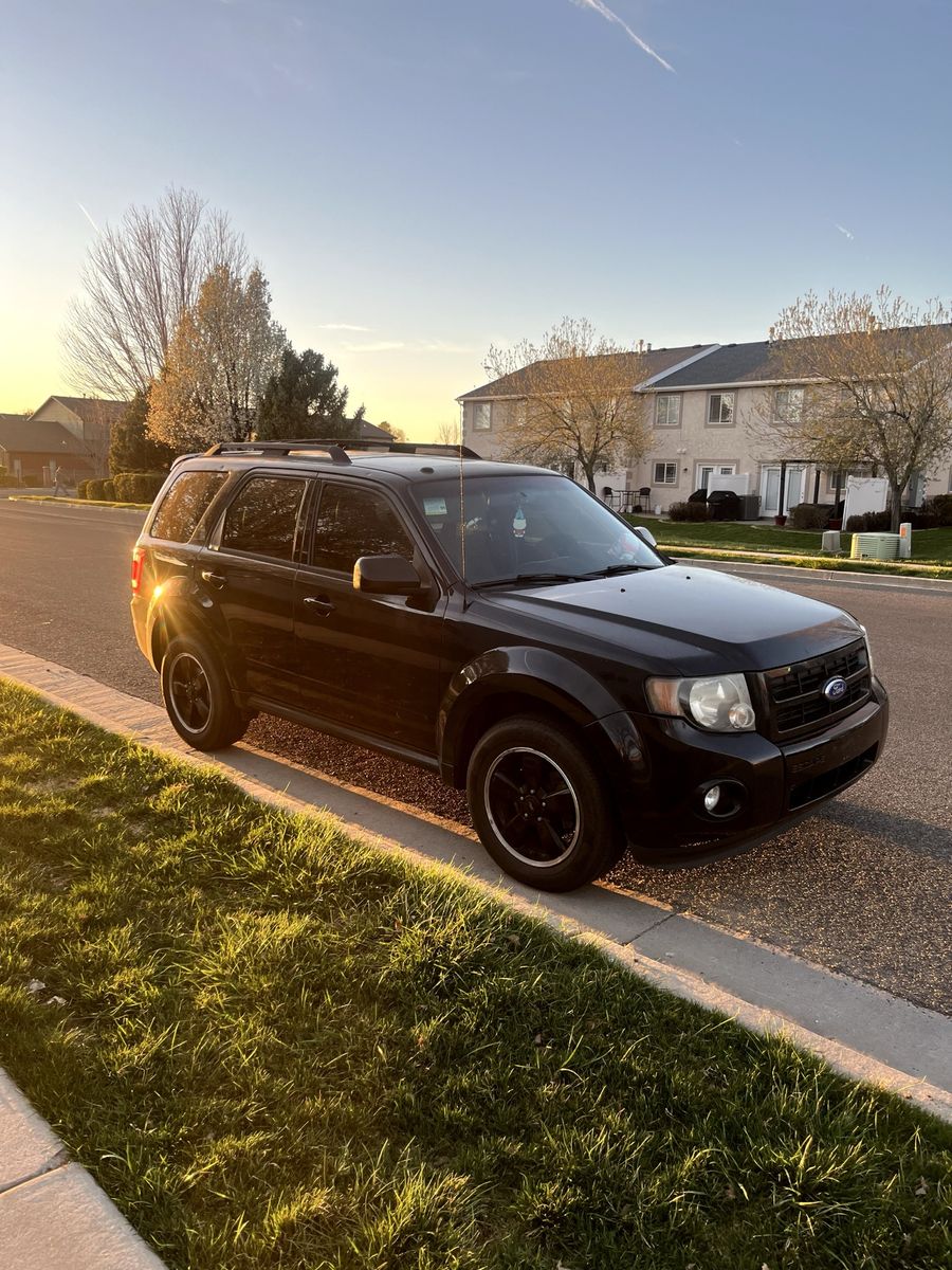 2011 Ford Escape XLT Sport