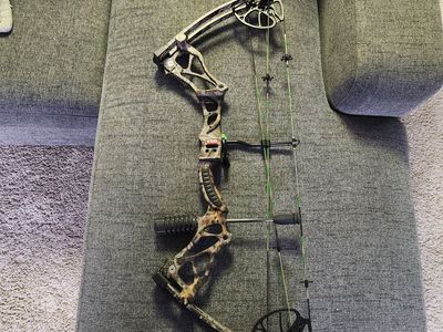 Bow fishing Bow