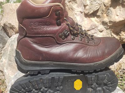 ASOLO Womens leather size 8 Hiking boots $30