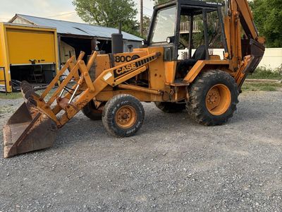 Case 580C Backhoe