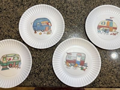 New Melamine Plate Set - 4 Piece Camper/Trailer Designs