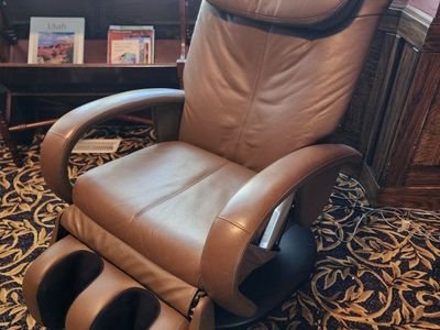 Massage chair
$150