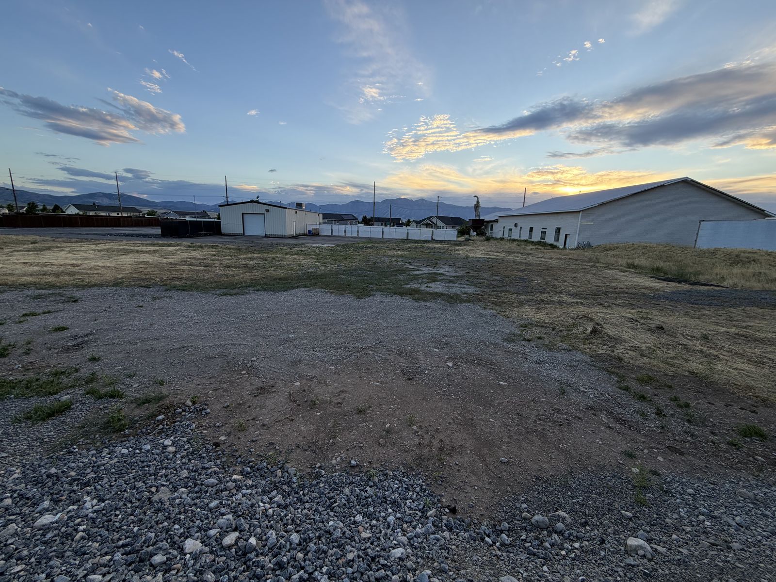 Main image 48