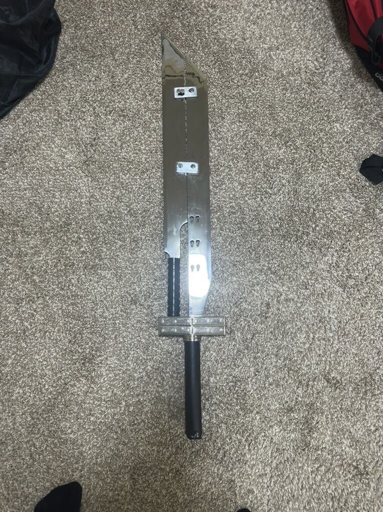 Cloud FFVII fusion Buster Blade (heavy)