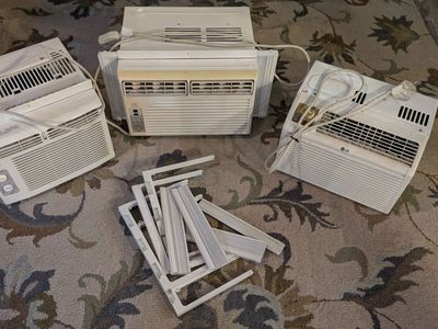 Window Air Conditioners (Lot of 3)