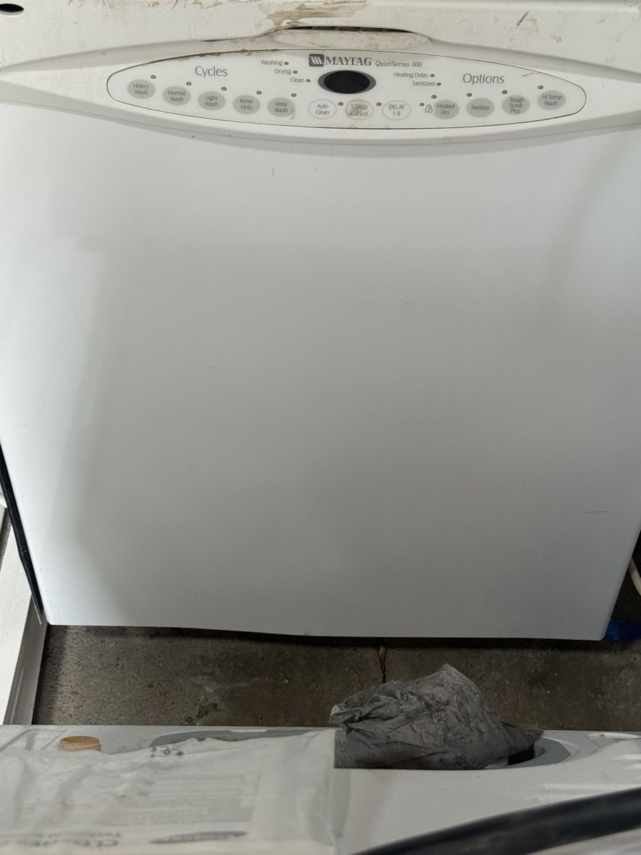 Main image 12