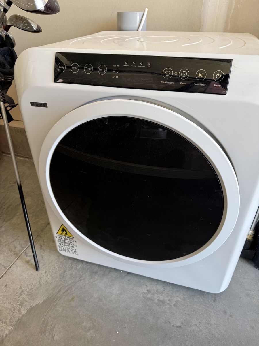 110 Dryer --Panda PAN206ET Compact 3.22 cu. ft. Portable Electric Dryer in White