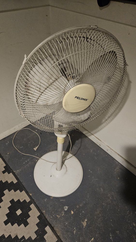 Oscillating Floor Fan