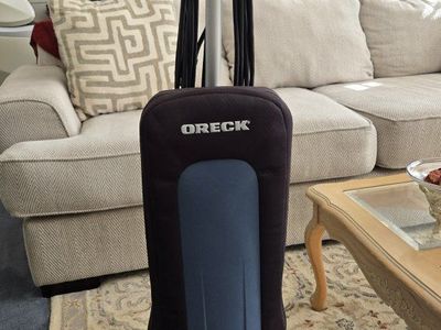 Nice - Like new ORECK VACUMN