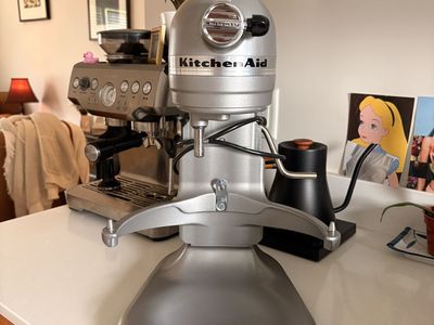 Like New Kitchen Aid Pro 5 Series - Silver