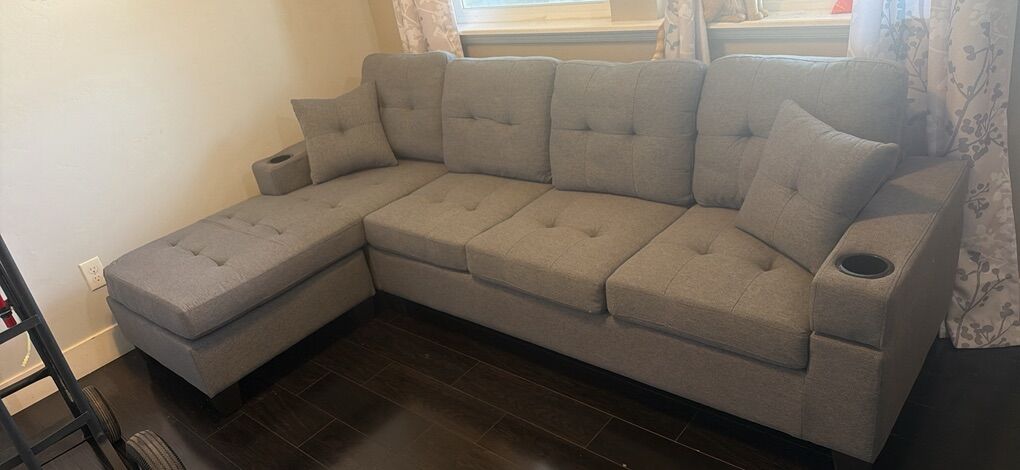 Light Gray New Fabric Reversible sofa and Chaise