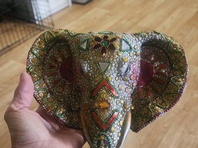 wall elephant head