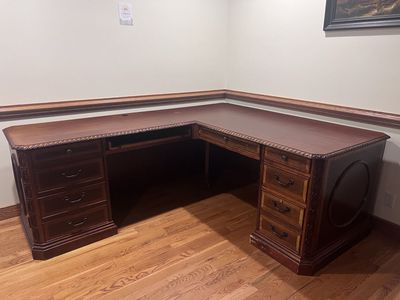 Wooden office/ executive desk - L shaped. Beautiful