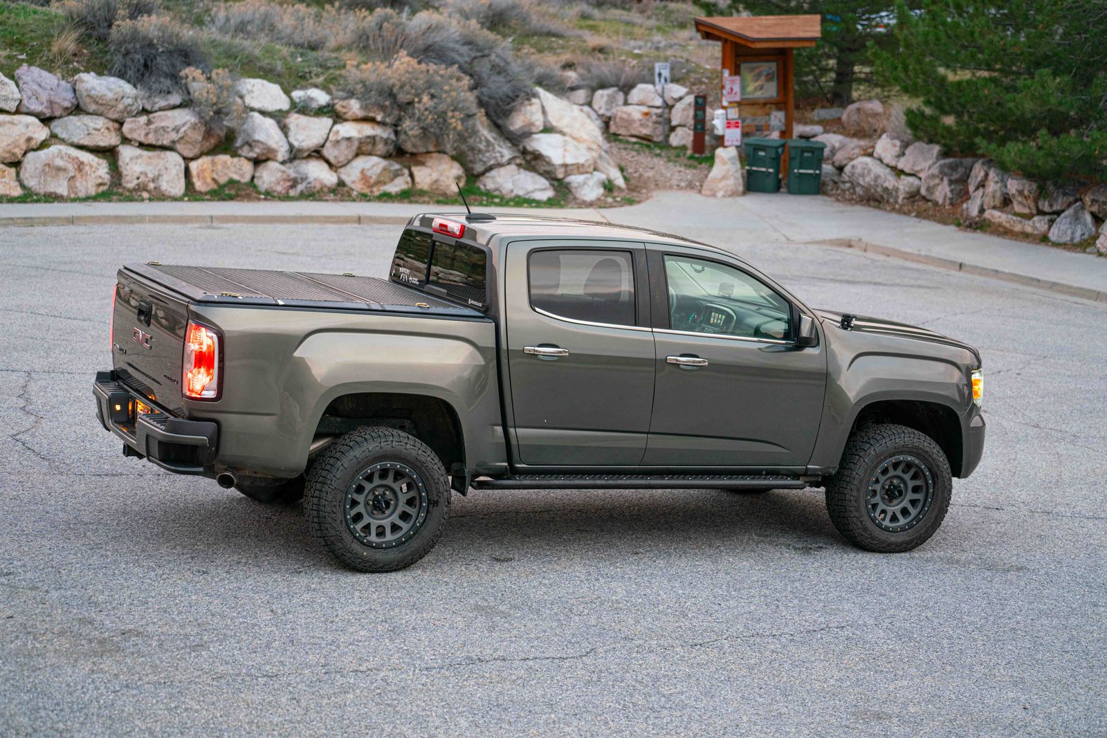 2017 GMC Canyon 4WD Denali