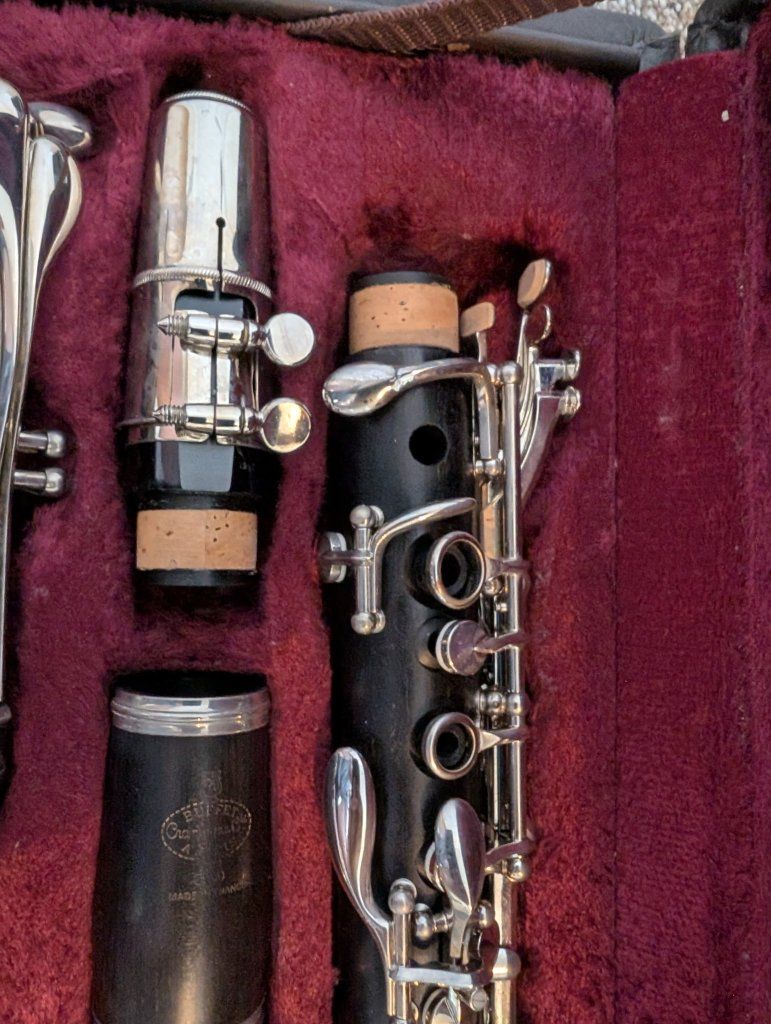 Main image 3