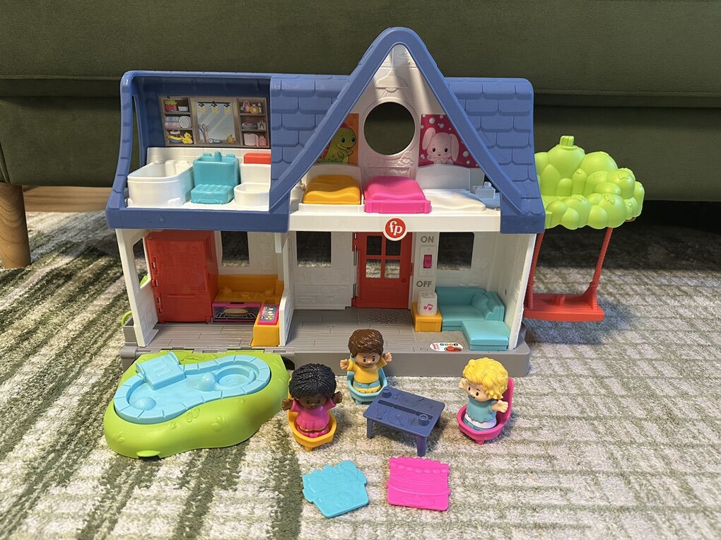 Little People Friends Together Play House