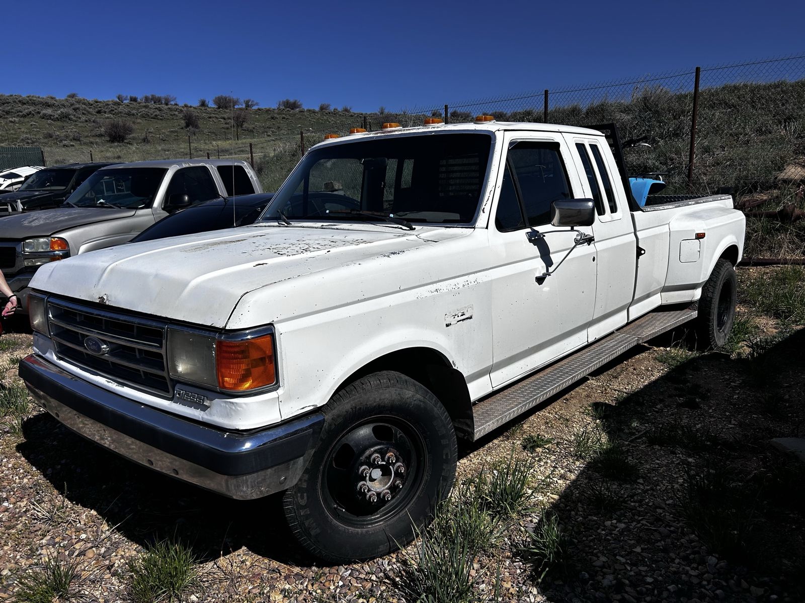 1988 Ford Dooley, 2 Wheel Dr Diesel manual make offer
