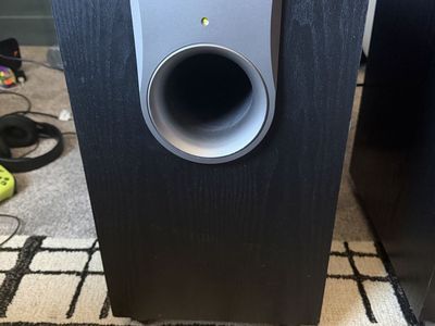 Onkyo Powered Subwoofer SKW-550