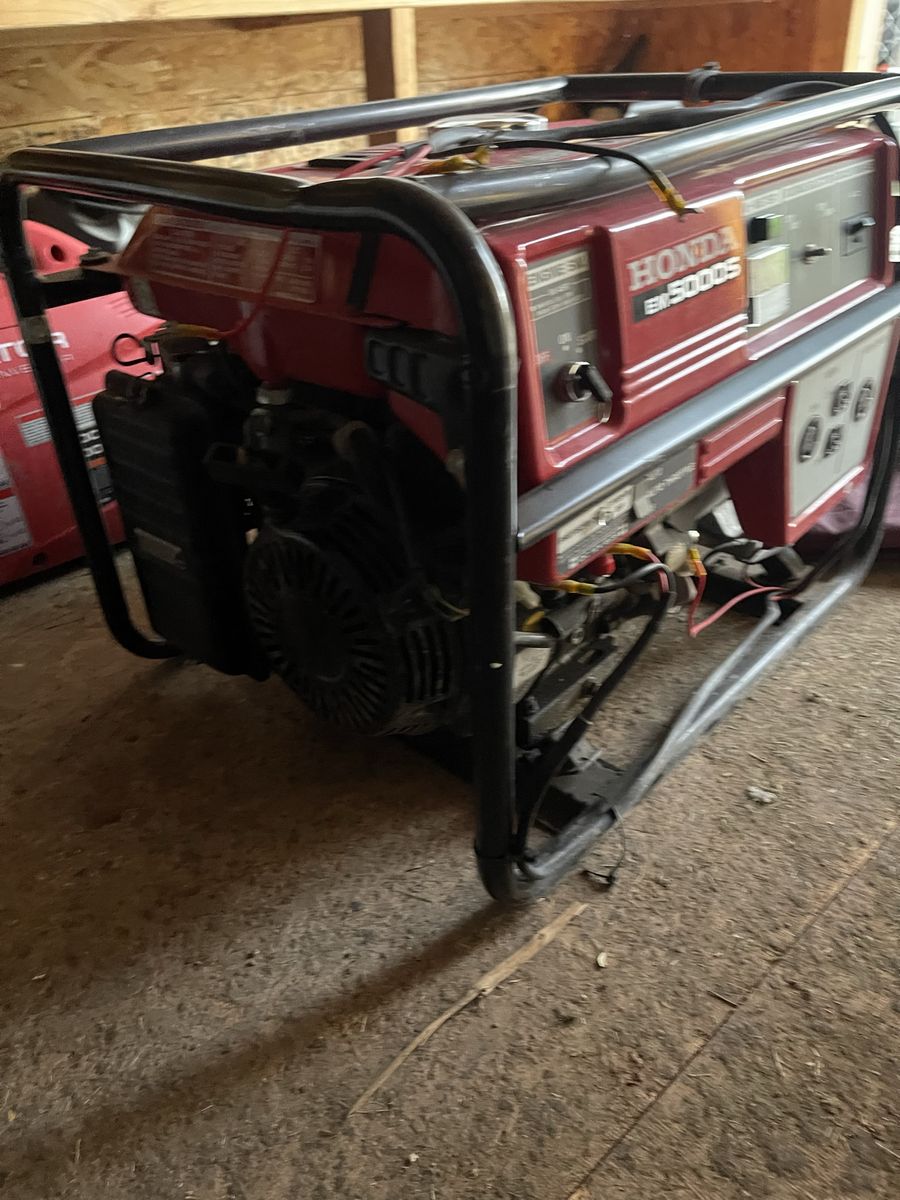 Main image 3