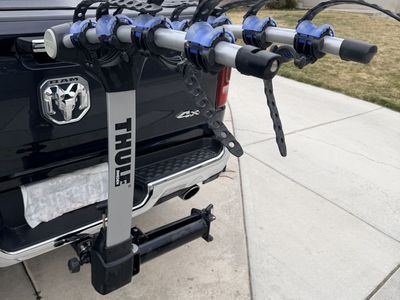 Thule Apex Bike Rack