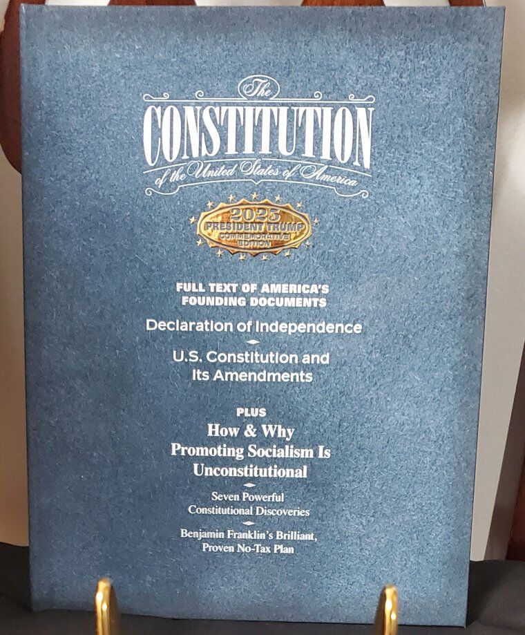 TRUMP CONSTITUTION BOOK