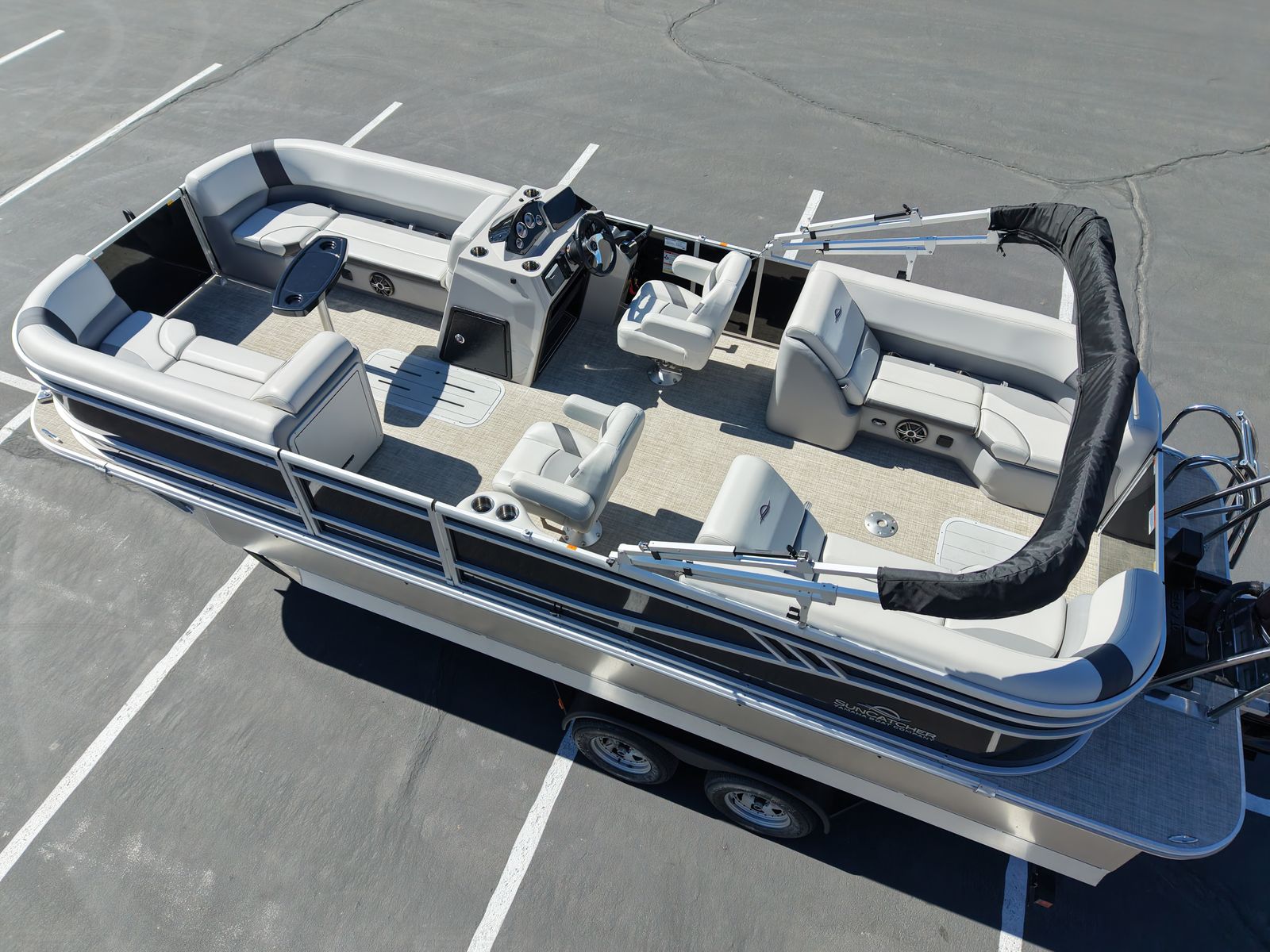BOAT SHOW SPECIAL – FUSION FAMILY LUXURY  2026 SunCatcher Fusion 324RC