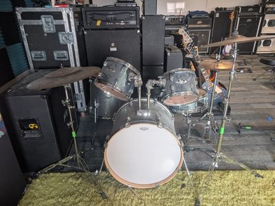 PEARL EXPORT 5-PIECE DRUM SET – COMPLETE READY TO PLAY