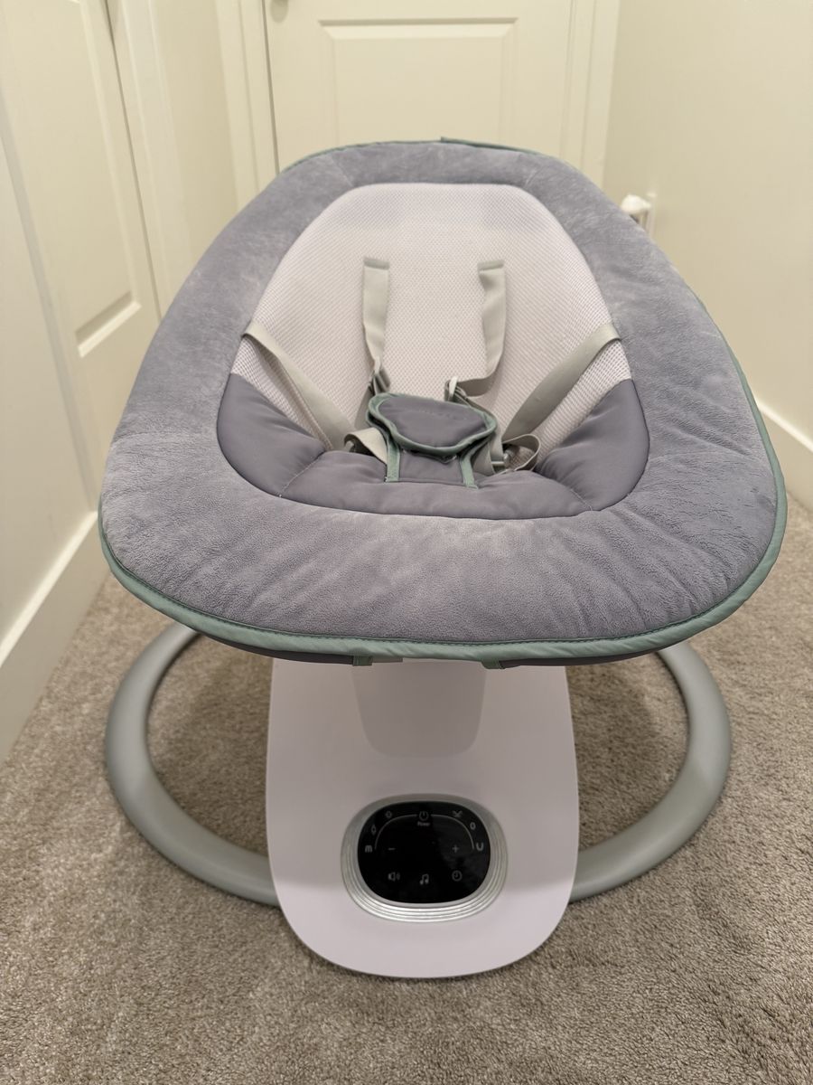 Momcozy Chair