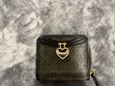 Juicy Couture Black & Gold Monogram Heart Charm Zip-Around Wallet Small Bifold