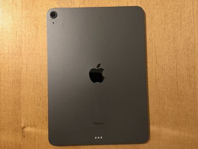 iPad Air (5th gen) with Apple Pencil (2nd gen)