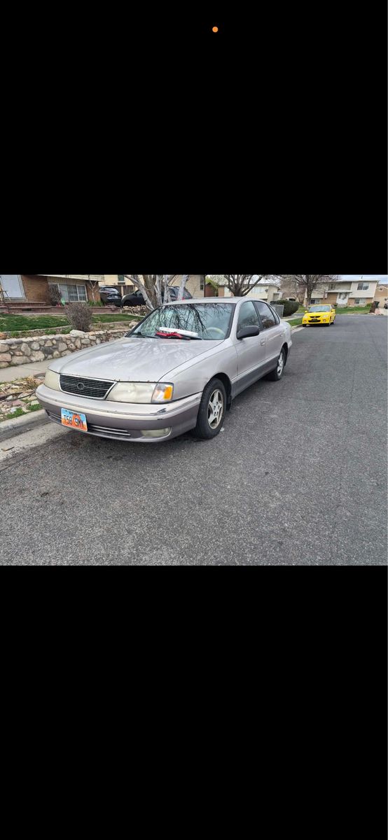 1998 Toyota Avalon XLS