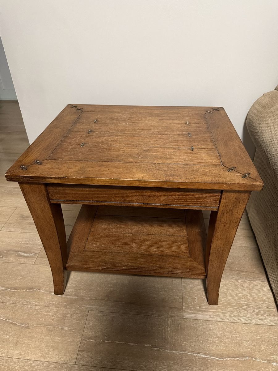 Classic Brown Wood End Table with Storage Shelf and Decorative Accents