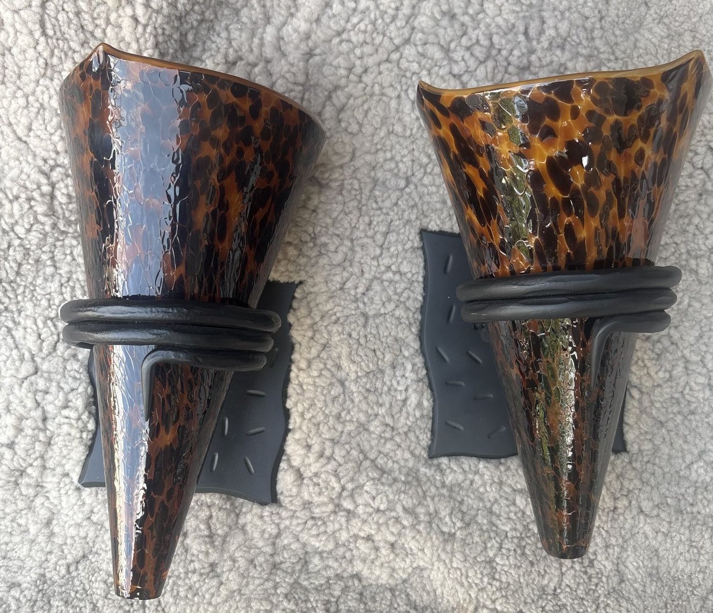 Encompass Lighting Group 2008 Wall Sconce Pair Leopard Print Glass Fixture 100W Max