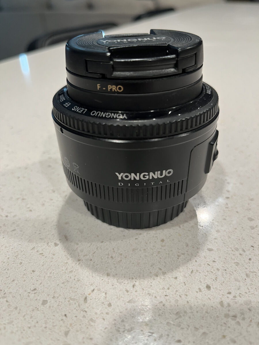 Yongnuo 50mm/f1.8 Lens for Canon EOS DSLR (Mint Condition)